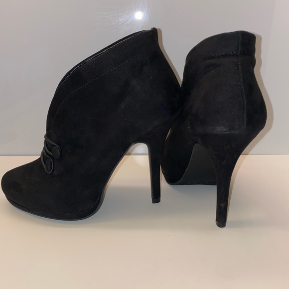 Apt. 9 Heeled Booties - Picture 3 of 5